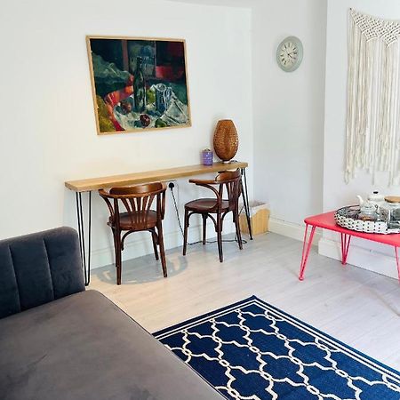 Lavender Den Apartment London Exterior photo